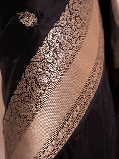 Ravika - The Black Sophistication