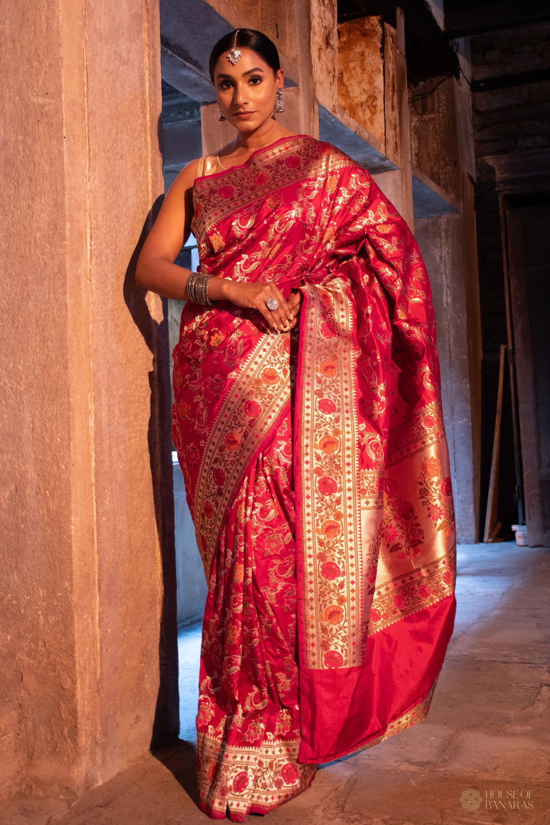 Amaya - The Magenta Marvel House Of Banaras